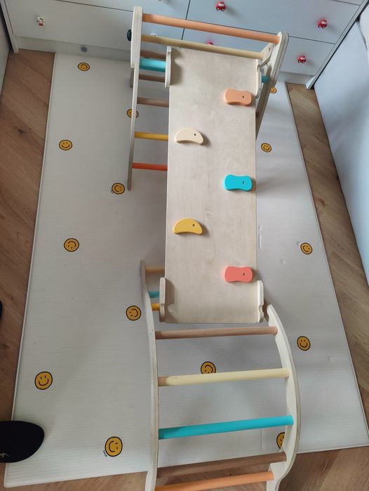 Триъгълник на Пиклер от три части