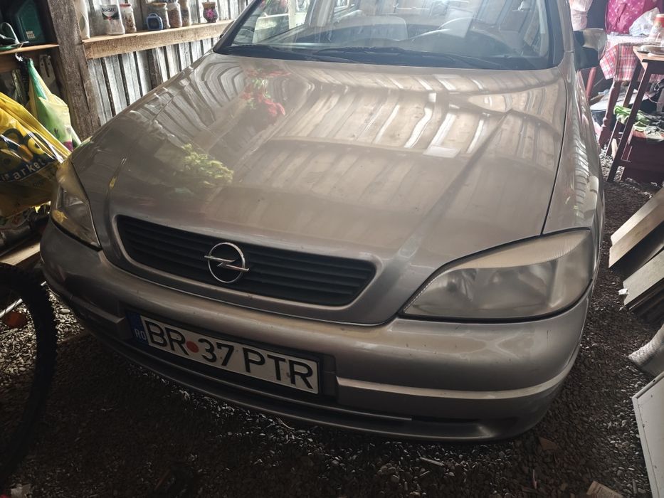 Vând Opel Astra g