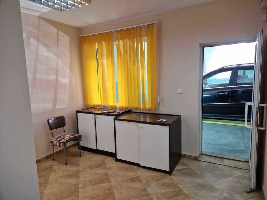 Продава се Заведение в Плевен, Индустриална зона - Запад - 424 кв.м за 944 €/кв.м - Снимка #16