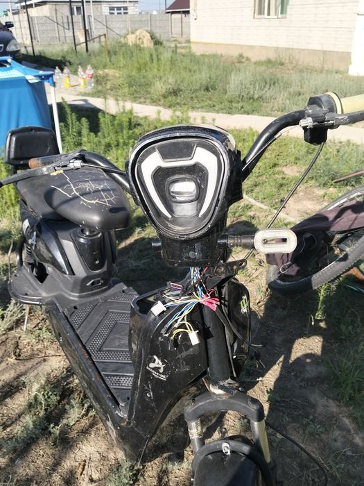 Скутер аманат х5