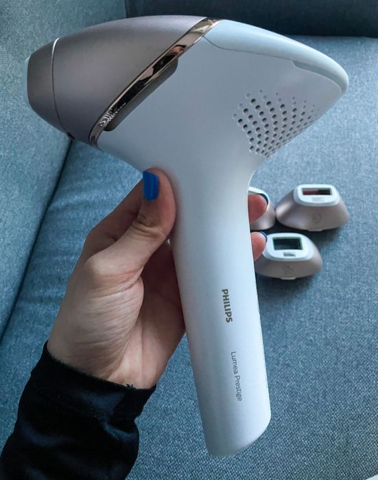 Aparat IPL Phillips Lumea Prestige BRI956/00