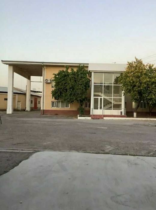 Продаётся 1,2 га производственная база.