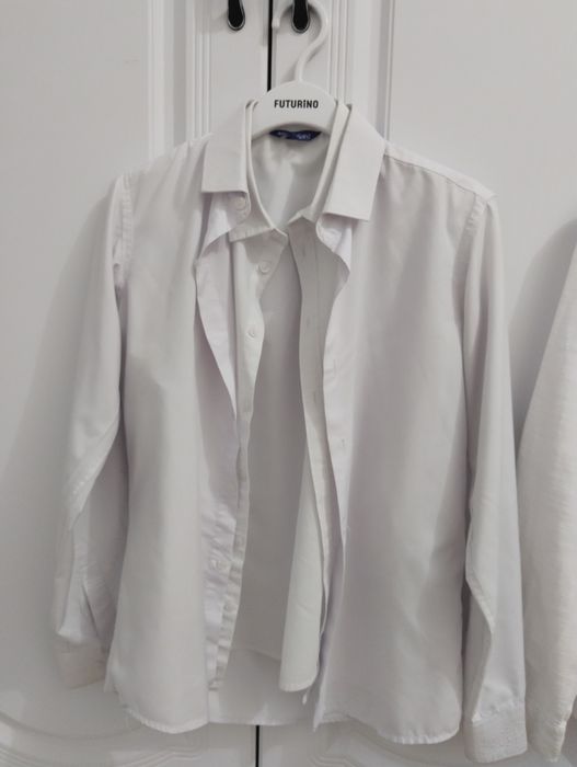 Продам белые рубашки