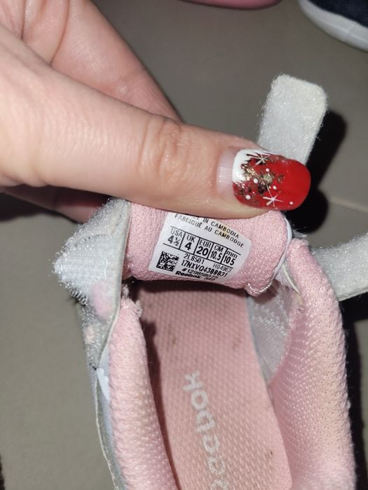 Маратонки и пантофи Befado и др.