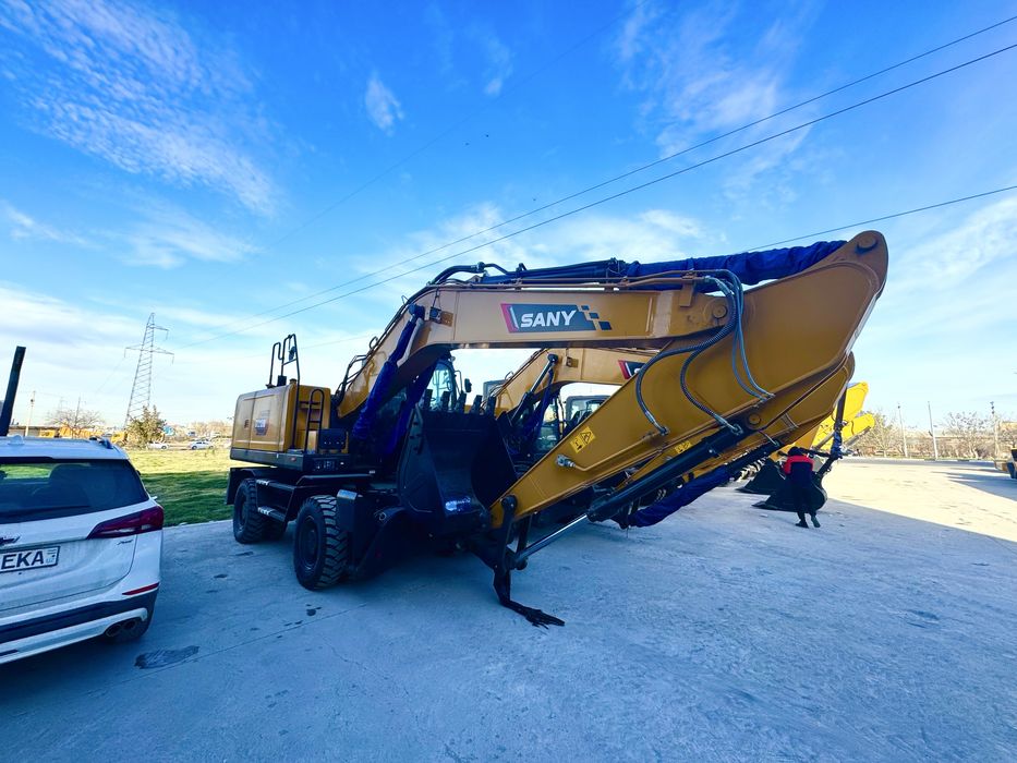 Экскаватор колесный 1 кубовый