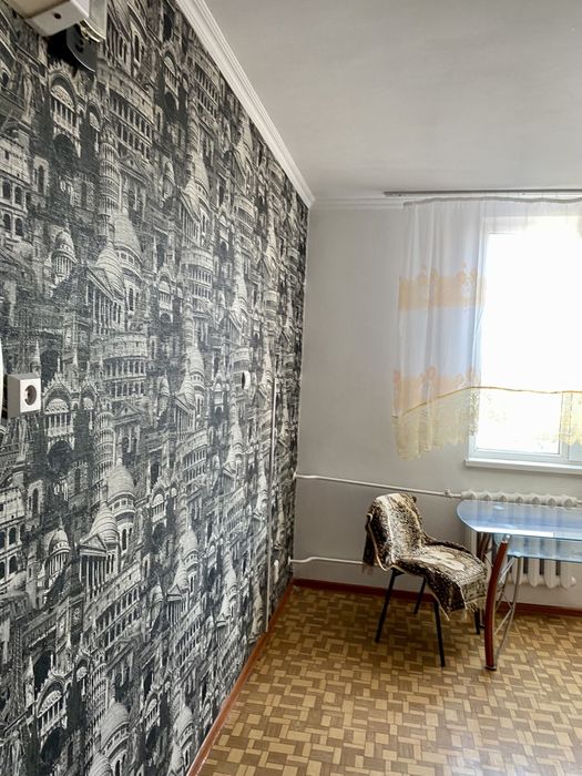 Продаётся 1 комн.квартира в центре города