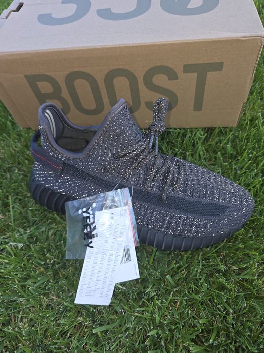 Adidasi yeezy 350 boost