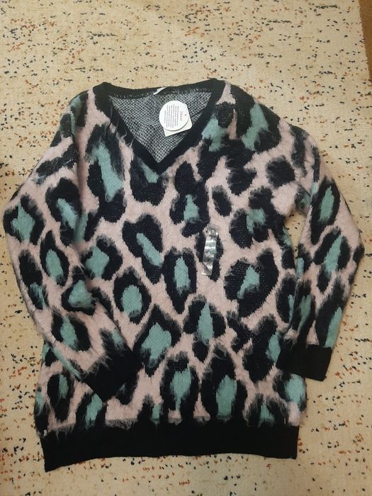 Юбки,платья,брюки новые