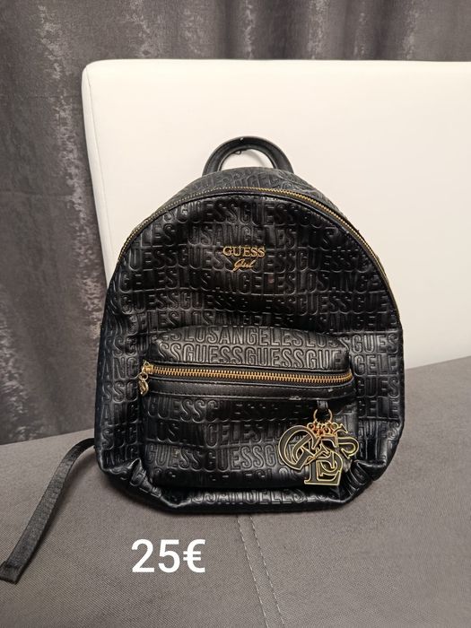 Дамска раница - GUESS