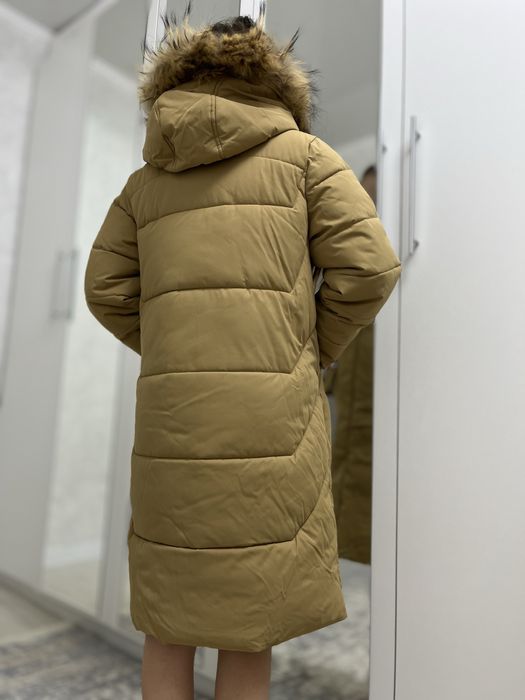 Продам детскую куртку