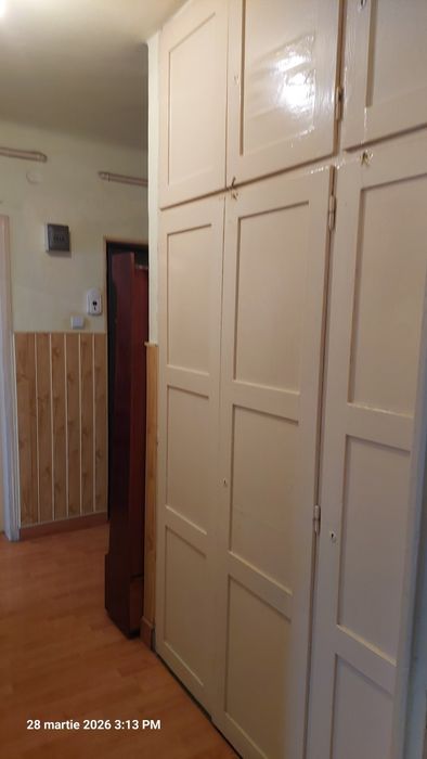 Apartament 2 camere de vânzare