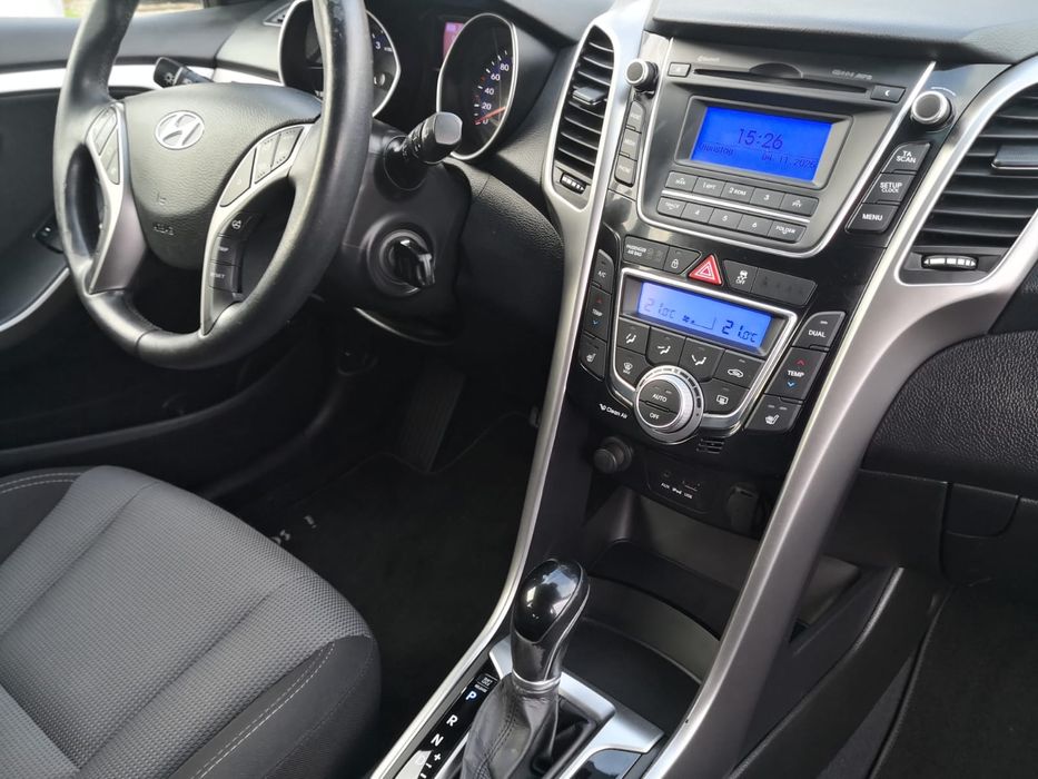 Hyundai i30 1.6 benzina Automata 09/2012 136CP Euro5