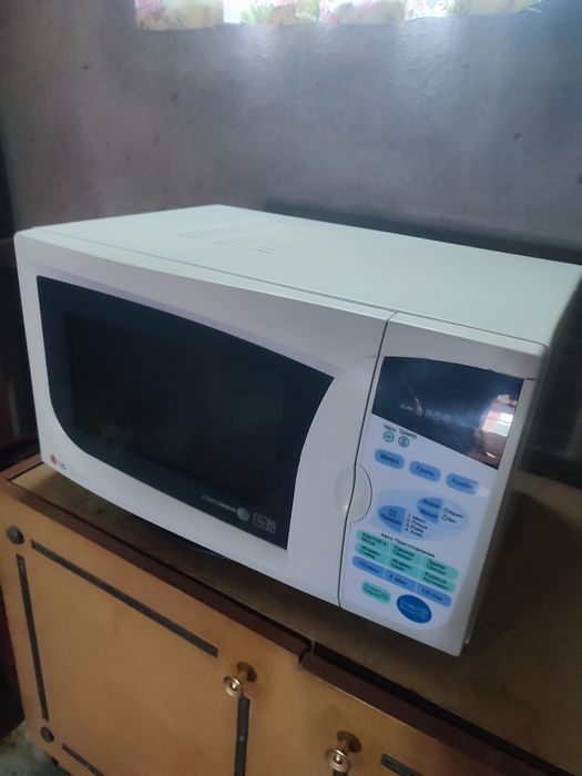 Продам микровалновка LG Grill