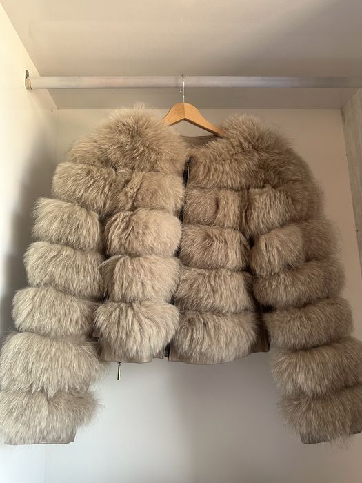 Палто от едтествен косъм