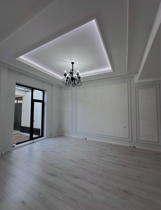 Юнусобод Туманидан котта участка 8 хона 3 қават метрога 10-15 м