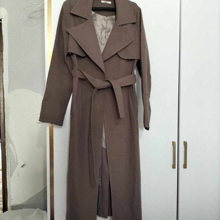 Женское демисенное пальто