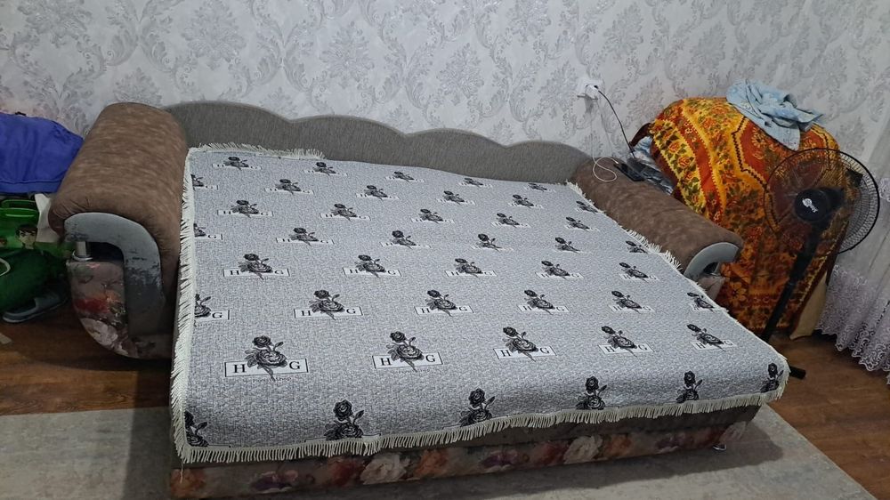 Продам раскладной диван