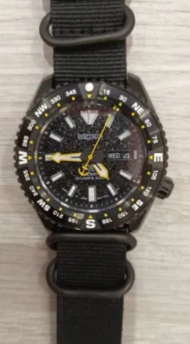 Часовник Seiko PROSPEX automatic diver Black edition