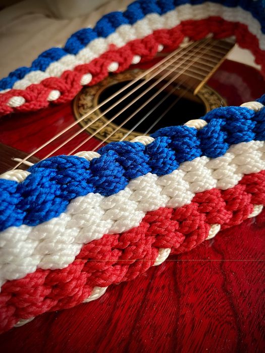 Curea chitară Willie Nelson