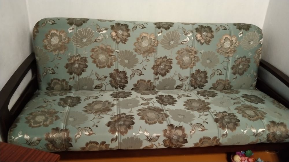 Продам мягкий уголок