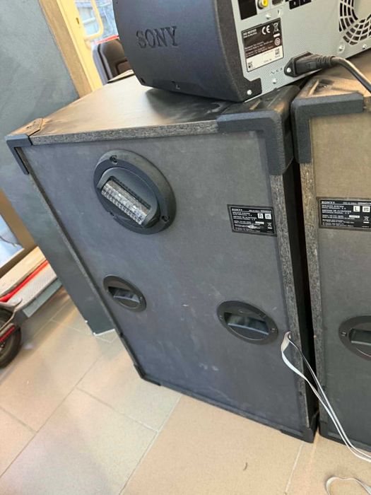 Продавам Аудио система Sony Shake x70