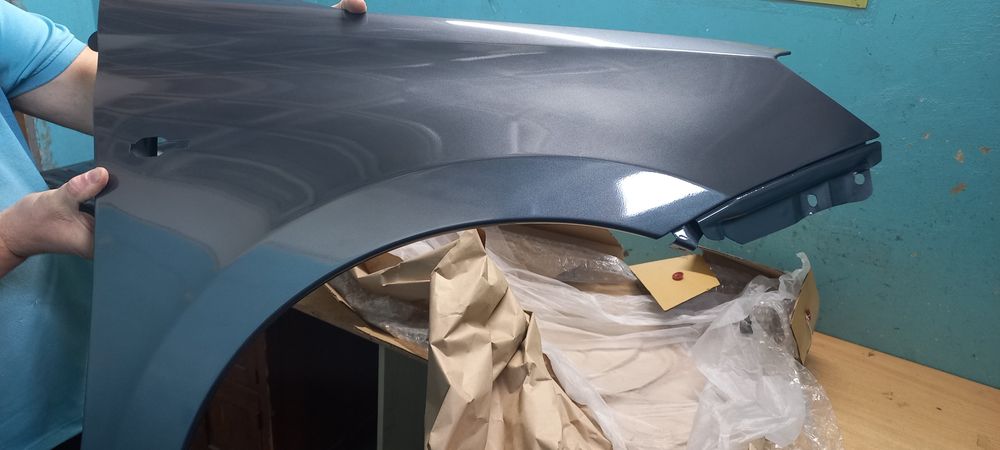 крылья лада гранта в цвет все цвета