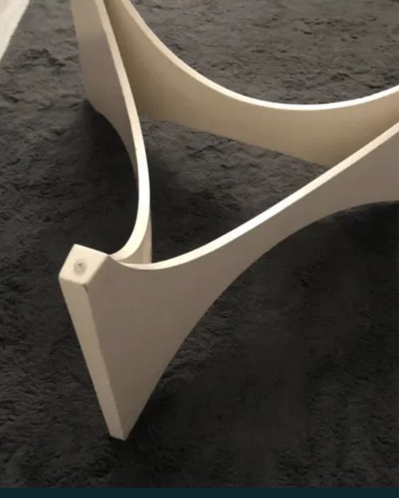 Mid century masa cafea coffee table space age