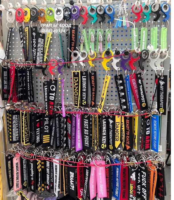 Метален или пластмасов Нинджа спинер светещ ключодържател ninja spiner