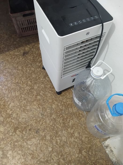 Продавам преносим климатик