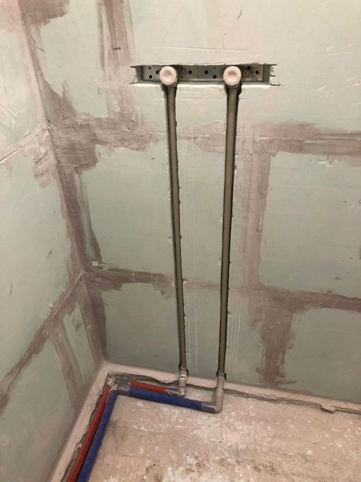 Опытный сантехник