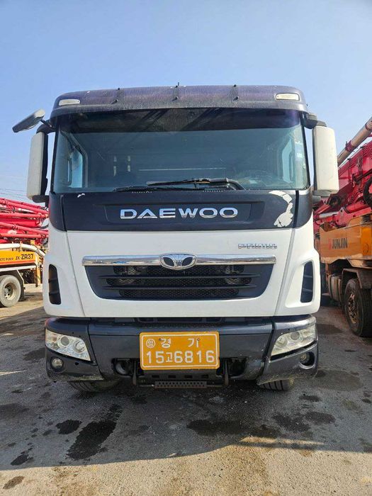 Автобетононасос KCP42ZX170 (42) на DAEWOO (сборка в Корее)