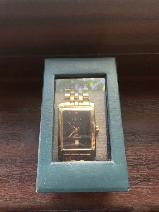 Ceas Sekonda Aurit Dama