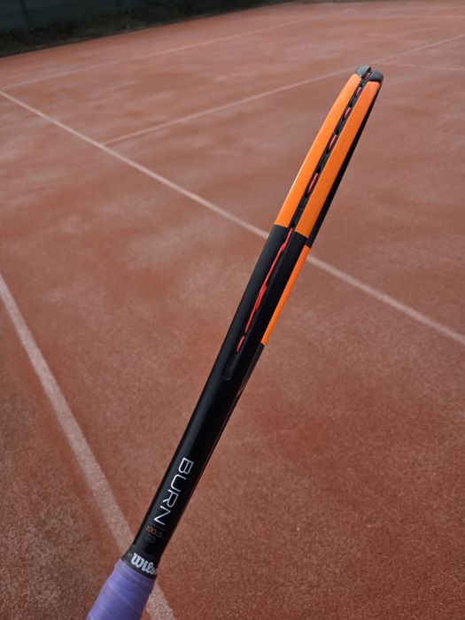 Тенис ракета Wilson Burn 100