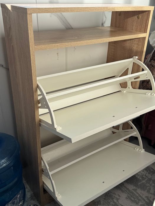 Продам обувницу в хорошем состоянии