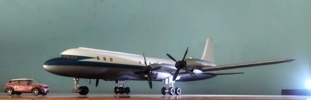 модель самолёта Ил-18 VEB KVZ Deutsche Lufthansa 1962