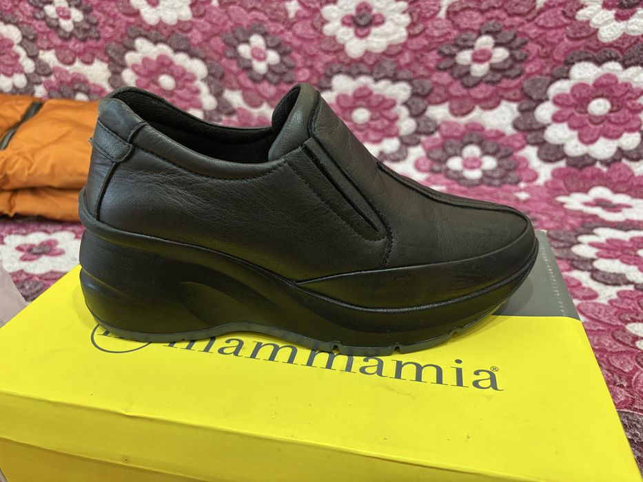 Продам обувь в идеальном состояние