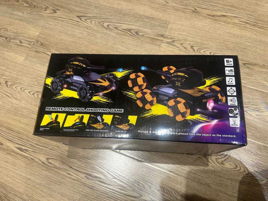 Радиоуправляемый танк с пульта и браслета