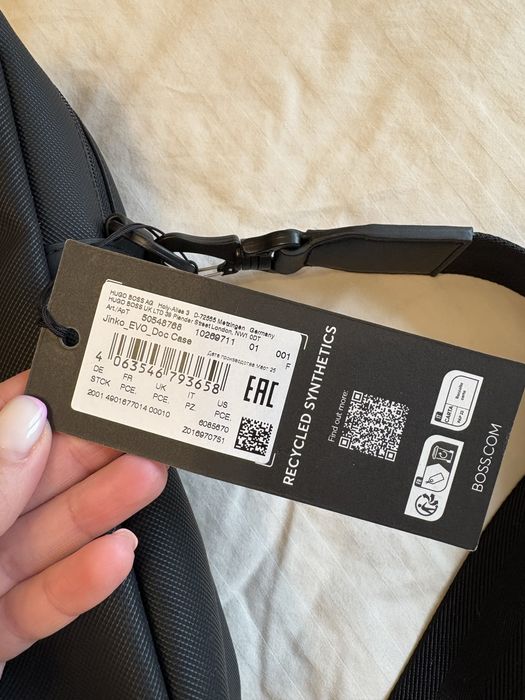 Boss чанта за лаптоп