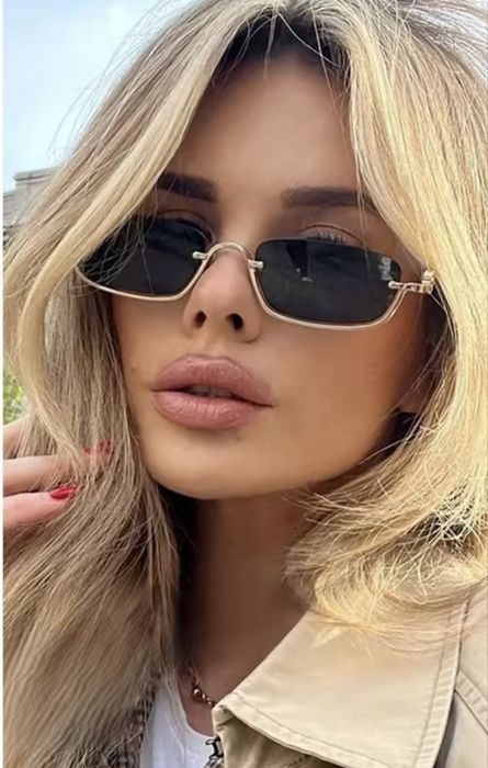 Слънчеви очила подобни на модела на Gucci и калъф за очила
