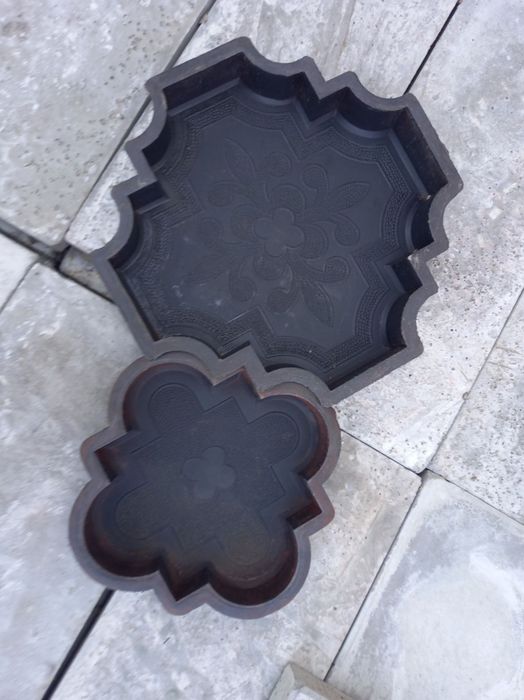 Форма для плитка тротуаная Ромашка 24шт