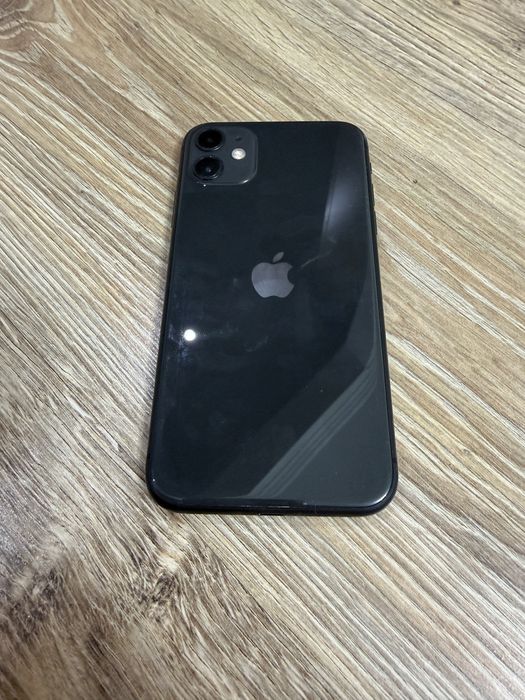 Продам iPhone 11 128