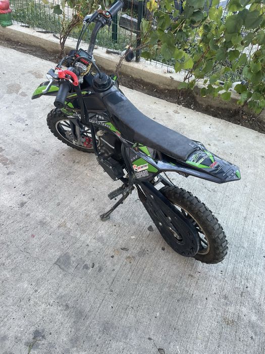 Vand cross pentru copii