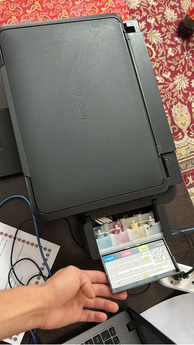 Принтер epson L222 , полностью в рабочем состояний.