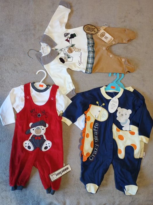 Haine BEBE - Body (0M-9M), lichidare stoc. A 8-a bucata gratis (7+1)!