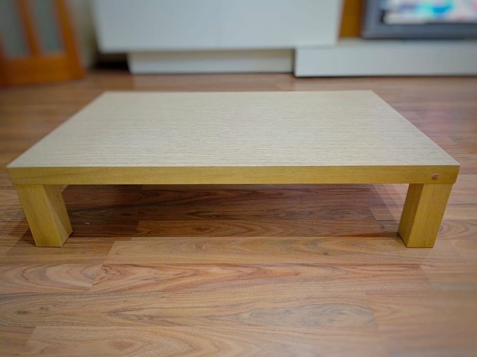 Журнальный столик