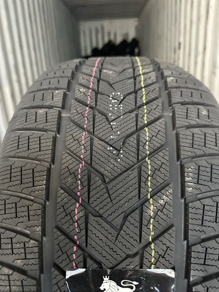 Нови зимни гуми ARIVO ARW 5 295/40R21 111H XL НОВ DOT БОРД 2954021