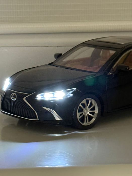 Сувенирный машина лексус
