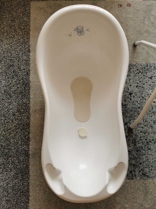 бебешка вана със стойка