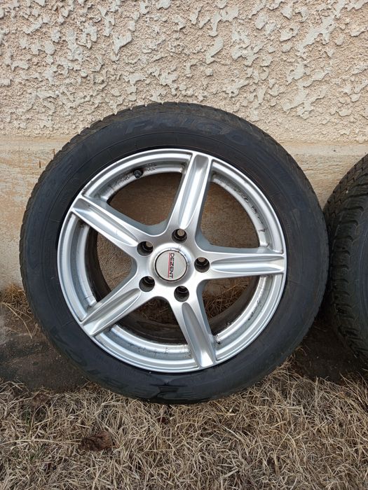 Vând roti aliaj cu cauciucuri foarte puțin uzate m+s pentru BMW seria