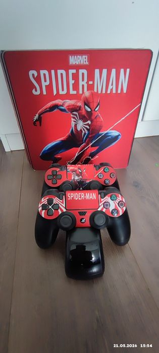 PlayStation 4 slim 1TB